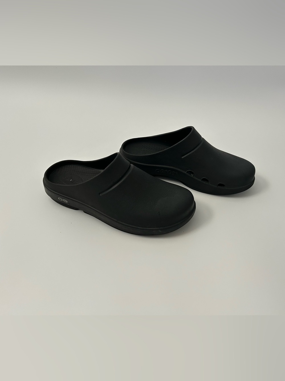 Oofos OOcloog Black Casual Slip On Recovery Unisex Clogs Shoes
Size W10 M8 EU41